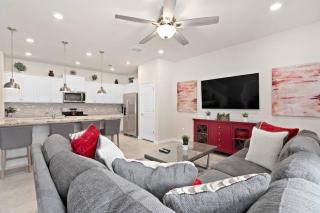 5BR Family Retreat Mickey, Toy Story Rooms, Private Pool - Davenport - 7