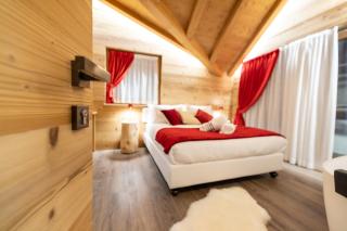 Chalet Imbosc'ché - 5 beautiful rooms in charming B&B - Livigno - 8