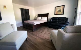 Mountain View Motel & Cottages - Pleasant Bay - 8
