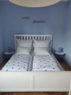 The Lovely Garden House - 4 Bedroom - Free Parking - 2