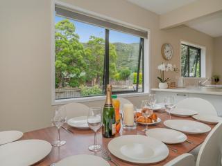 Seas the Day - Matarangi Holiday Home - Matarangi - 3