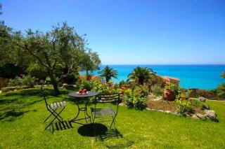 Natalia Apartment B with panoramic sea views of Agios Gordios bay - 9