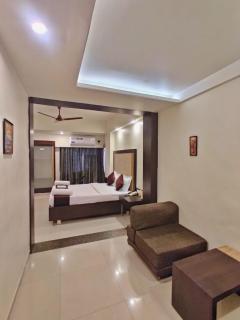 Hotel Ashwin Igatpuri, Pure Veg & Jain Food - Igatpuri - 4