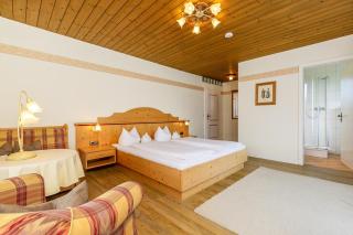 Gästehaus Menkenbauer - Ruhpolding - 7
