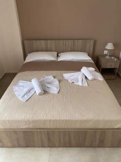 Theo and Irin's Houses - Flogita - 4