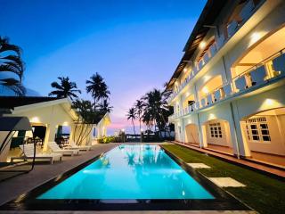 Shangrela Beach Resort by ARK - 7