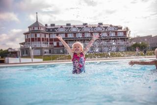 Grand Arctic Resort - 5
