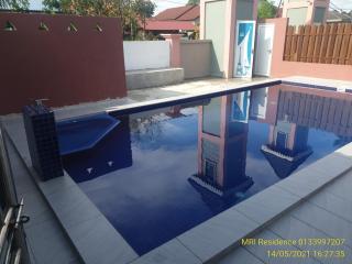 MRI Residence 4 Bedroom Bungalow with Private Pool in Sg Buloh - No Pork & No Alcohol - 1