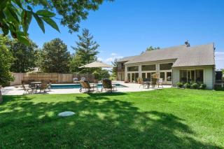 LUXURY BEACHFRONT VILLA IN DUNES NATIONAL PARK with 40ft POOL & Diving Board, GARDEN - Beverly Shores - 7