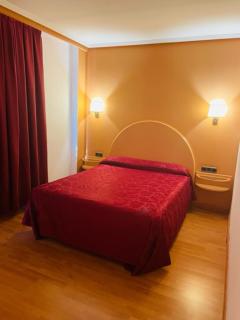 Hotel VillaPaloma - Virgen del Camino - 0