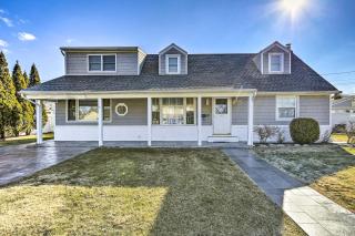 Charming Long Island Apartment with Free WiFi! - 8