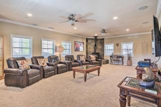 Huge Lake Arrowhead Home with 3 Decks and Grill! - Lake Arrowhead - 9