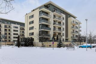 Cracow Pilotów Cosy Studio with Free Parking by Noclegi Renters - Cracovia - 3