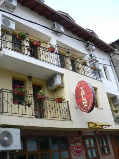 Family Hotel Varusha - Veliko Tŭrnovo - 0
