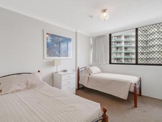 Aries Unit 16 - Gold Coast - 2