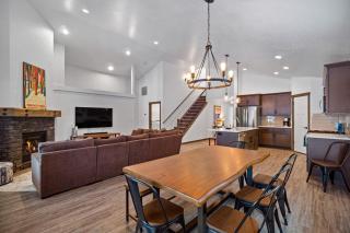 Elk Grove Getaway - Ponderay - 3
