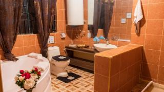 Jaaja's - The Residence, Garden and Suites near Ciala Resort Hotel Kisumu - Kisumu - 8