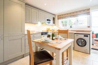 1 Chantry Cottage - 3