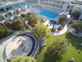 Israel Marina Village, Garden Vacation Apartment - Herzliya - 2