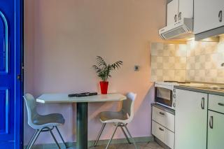 Sea Breeze Corner, Cozy Flat near the Beach - 3