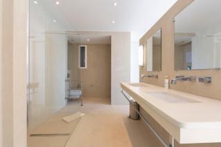 Appartement 3 chambres 125 m2 avec vue exceptionnelle face à la mer - 4