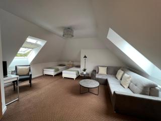 Hotel i Restauracja Jan - 0