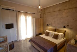 Two Brothers Studios & Apts - Kalamaki - 2