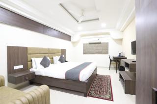 Alba Premier, Ahmedabad - Ahmedabad - 1