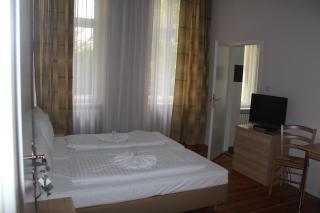 Hotel Elegia am Kurfürstendamm - 9