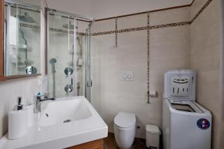 Artist Nadia's apartment in Porta Vercellina - 1