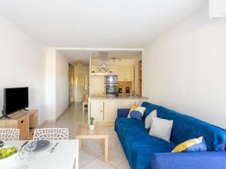 Studio Port de La Gavine-24 by Interhome - Hyères - 4