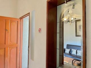 Hotel Frances - 1