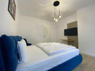 Blue Sasu Apartment - 1