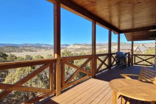 Painted Cliffs-Hot Tub, Amazing Views Between Zion and Bryce - Orderville - 2