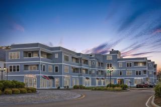 Thomas Sea Suites at Harbourtown - 0