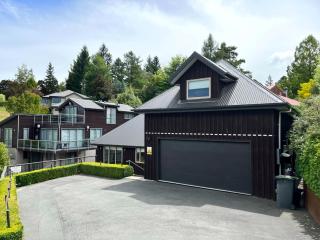 38 St James Avenue - 0