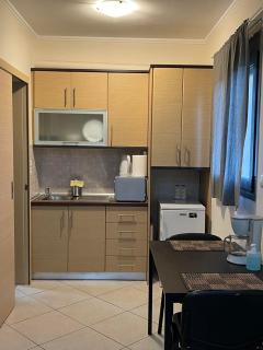 AVR Airport Deluxe Suites 4 AIRPORT FREE SHUTLE - Markopoulon - 4