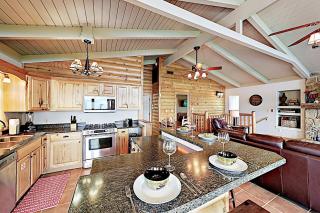 Stone Cabin - 8