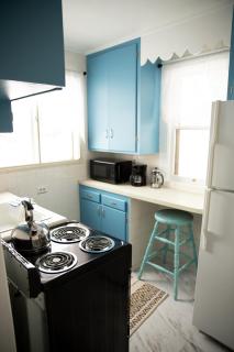 Charming French Studio Apartment - Laramie - 4