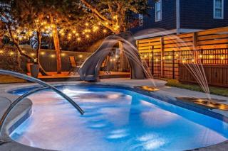 Spacious Beach Retreat - Carolina Beach - 8