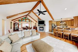 Cedarwood Getaway - Asheville - 8