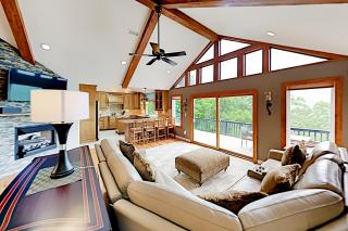 Cedarwood Getaway - Asheville - 6