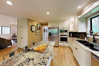 Gorgeous Little River Escape - Hendersonville - 2