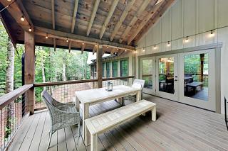 Chateau Boylston - Pisgah Forest - 8