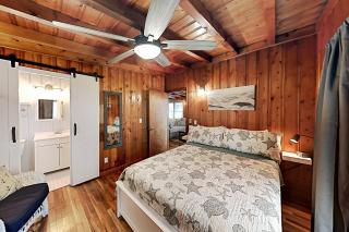 Dock Holiday - 1