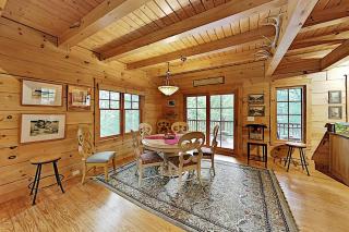 Elkhorn Cabin & Eagles Wing Lodge - 5