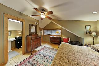 Elkhorn Cabin & Eagles Wing Lodge - 2
