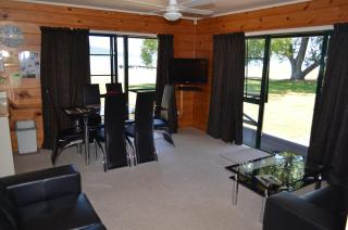 Cedarwood Lakeside Motel & Conference Venue - Rotorua - 8