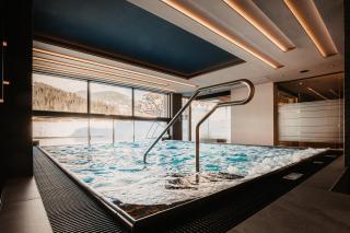 THE MATTHEW - Copper Lodge - 9