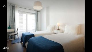 Modern Apartment for Family and Group of Friends - Sacavém - 7